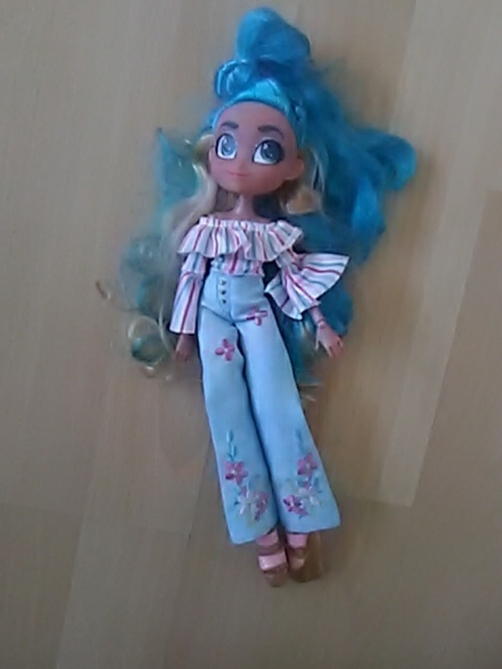 $5>>>Blue-Haired Fashion Doll with Floral Pants - Kids Toys